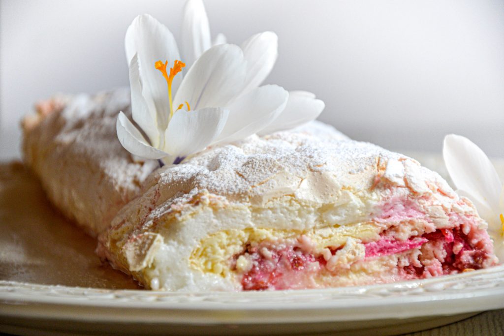 Strawberry Meringue Roll with Mascarpone Filling